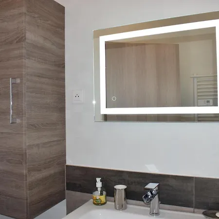 Appartamento Superbe T3 Classé 3 étoiles Chez Cathy Et Frank Situé En Plein Centre De *